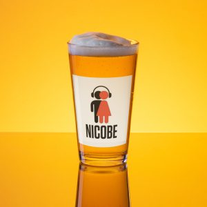 NICOBE Shaker pint glass